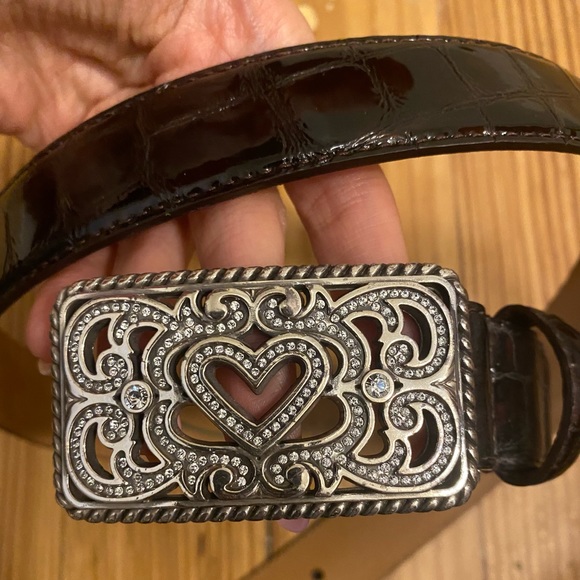 BRIGHTON EMBOSSED PATENT LEATHER BELT W/ HEART SILVER CRYSTAL BUCKLE BLING L34 - Picture 9 of 9